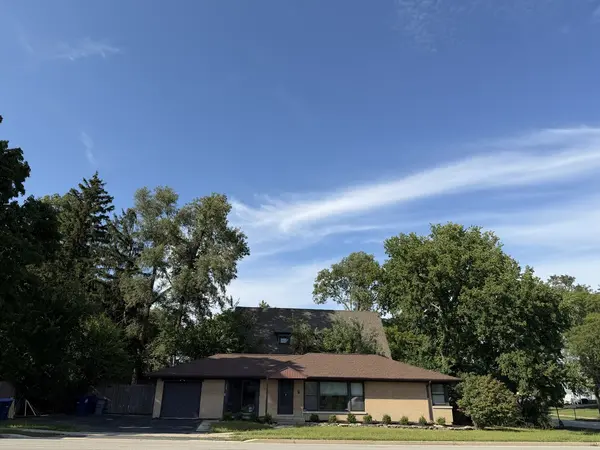 266 S Prospect AVE, Clarendon Hills, IL 60514