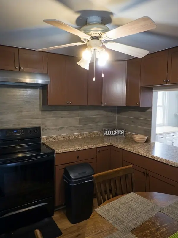 13160 S Forrestville AVE, Chicago, IL 60827