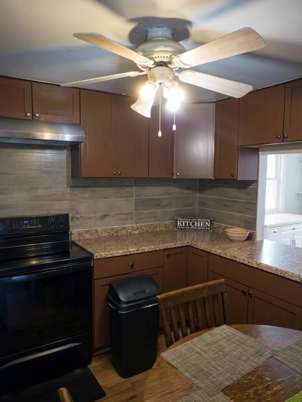 13160 S Forrestville AVE, Chicago, IL 60827