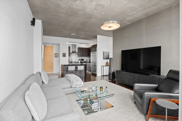 600 N FAIRBANKS CT #3304, Chicago, IL 60611