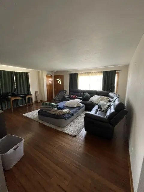 528 Penfield ST, Beecher, IL 60401