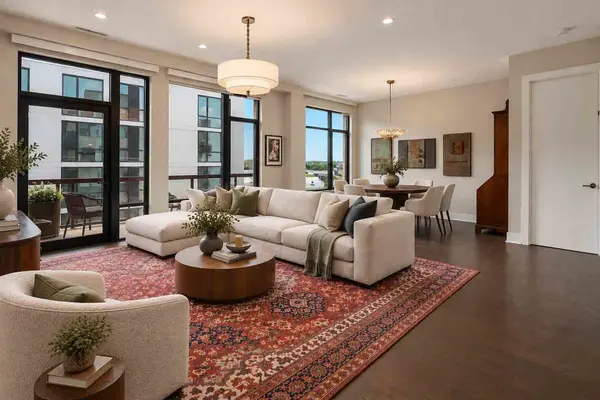 1701 W Webster AVE #602, Chicago, IL 60614