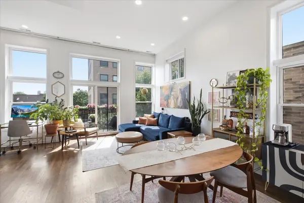2448 N Southport AVE #3, Chicago, IL 60614