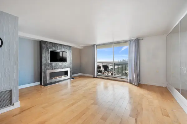 6007 N Sheridan RD #38G, Chicago, IL 60660