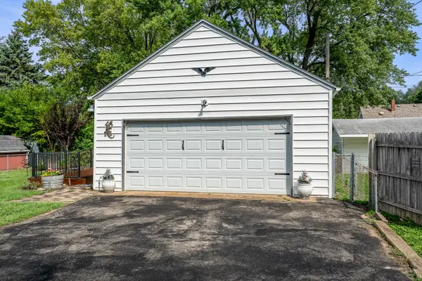 726 River Park DR, Loves Park, IL 61111