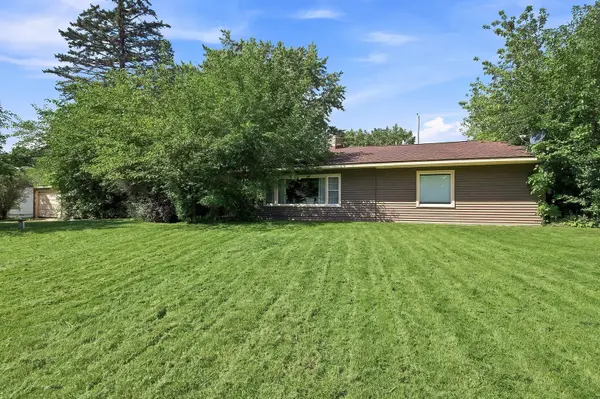 6540 245th AVE, Salem, WI 53168