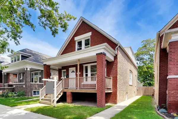 7643 S Eberhart AVE, Chicago, IL 60619