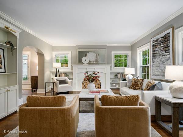 Address not disclosed, Glen Ellyn, IL 60137