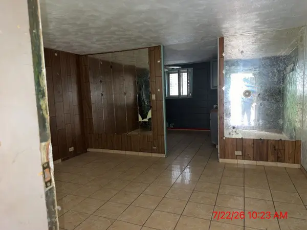 9126 S Buffalo AVE #1F, Chicago, IL 60617