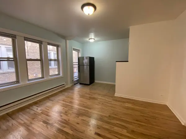 1332 W Hood AVE #304, Chicago, IL 60660