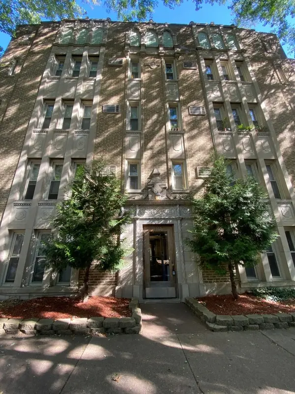 1332 W Hood AVE #304, Chicago, IL 60660
