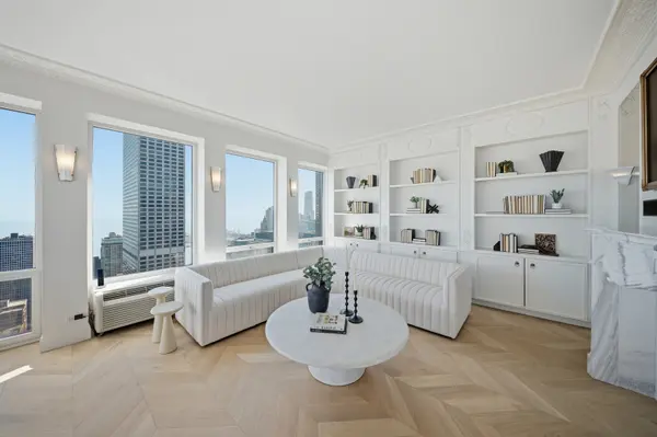 111 E Chestnut ST #PH-AB, Chicago, IL 60611