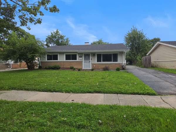 1387 Forest PL, Calumet City, IL 60409