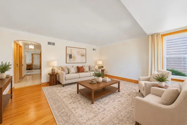 5434 S Neenah AVE, Chicago, IL 60638