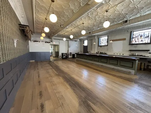 1001 N California AVE, Chicago, IL 60622