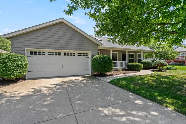 6119 Utica Ridge RD, Davenport, IA 52807