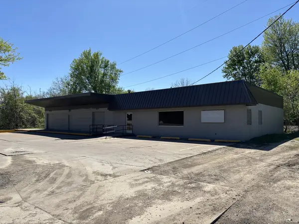 3728 Eastern AVE, Davenport, IA 52807