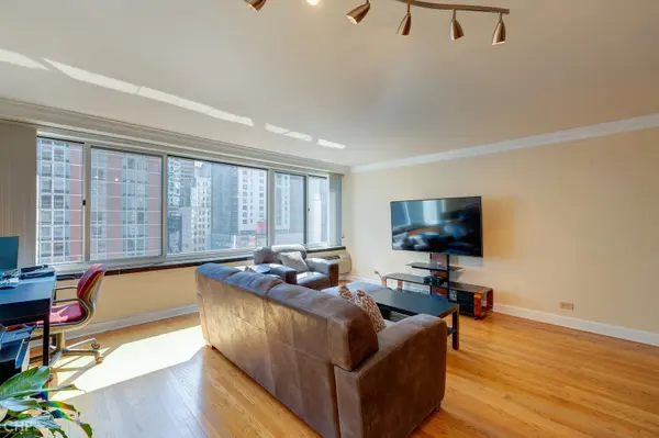 211 E Ohio ST #1410, Chicago, IL 60611