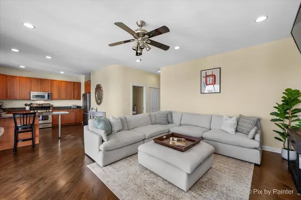 1541 W CHESTNUT ST #4, Chicago, IL 60642