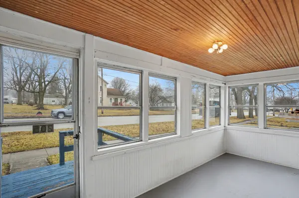 205 E TAYLOR ST, Grant Park, IL 60940