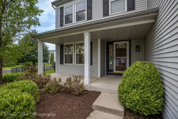 1140 Berry ST, Elburn, IL 60119