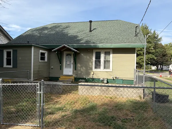 323 W Chestnut ST, Mason City, IL 62664