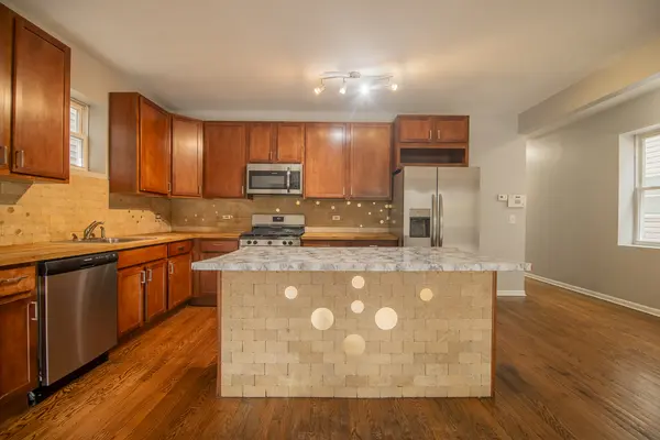 2328 W Washington BLVD #1, Chicago, IL 60612
