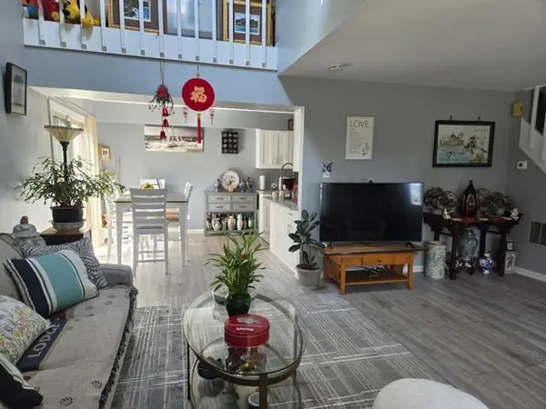 15709 Chesterfield LN, Orland Park, IL 60462