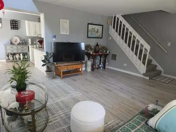 15709 Chesterfield LN, Orland Park, IL 60462