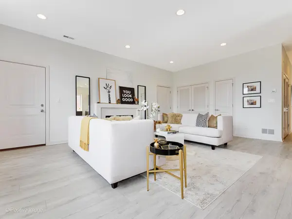 6535 W DICKENS AVE #2W, Chicago, IL 60707