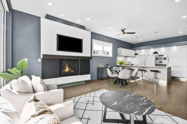 2046 W Rice ST #2, Chicago, IL 60622
