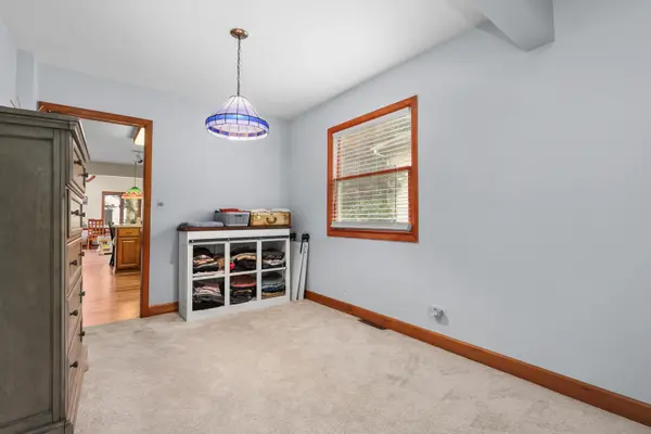 458 Patton DR, Buffalo Grove, IL 60089