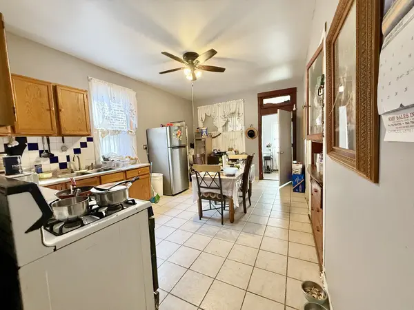 2722 S Homan AVE, Chicago, IL 60623