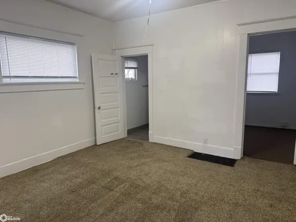 403 1/2 Bromley ST, Marshalltown, IA 50158