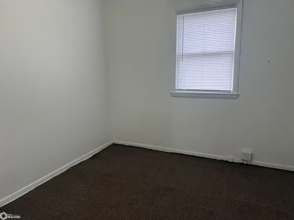 403 1/2 Bromley ST, Marshalltown, IA 50158