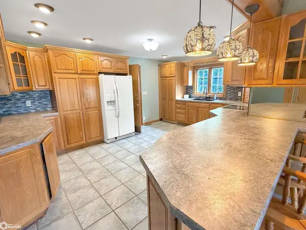 220 Main ST, Dumont, IA 50625