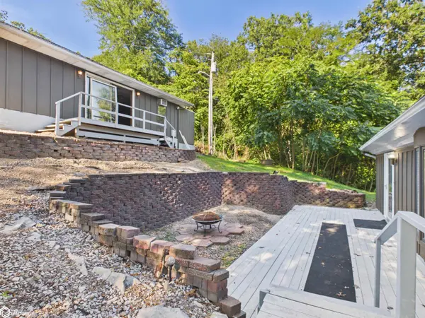 4 Birchwood Lake DR, Ottumwa, IA 52501