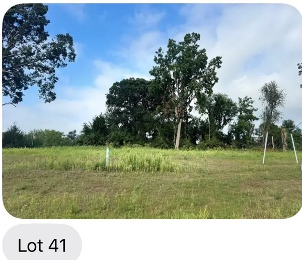 1665 N 100, La Porte, IN 46350
