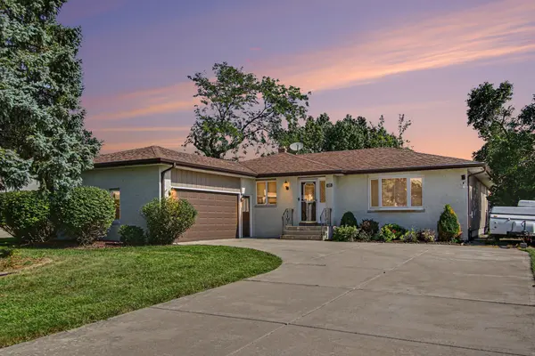 125 Mulberry LN, Schererville, IN 46375