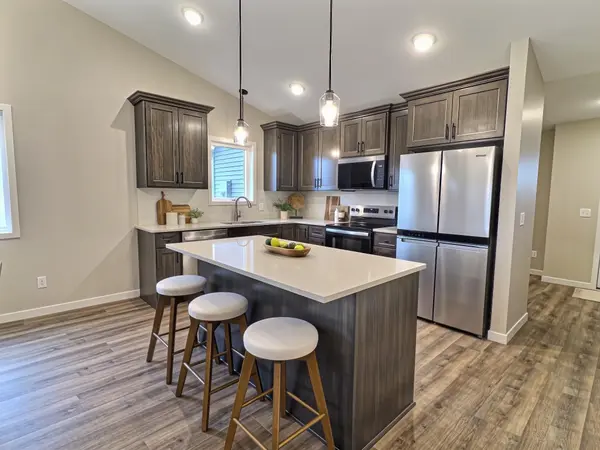 459 Ramey RD S, Maple Lake, MN 55358