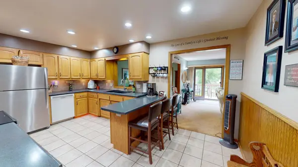 1112 Bridge AVE, Albert Lea, MN 56007