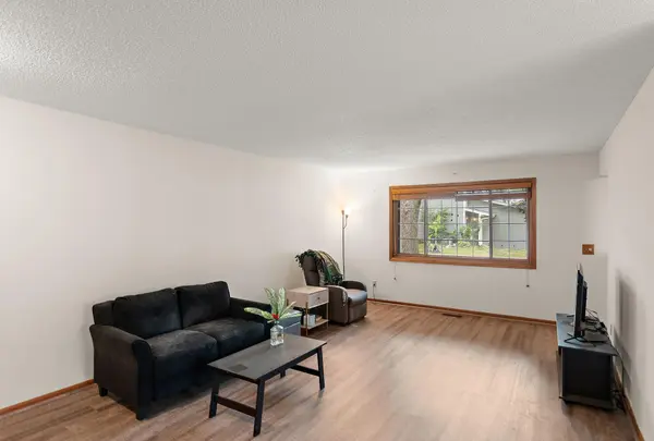 4100 3rd ST NE #103, Columbia Heights, MN 55421