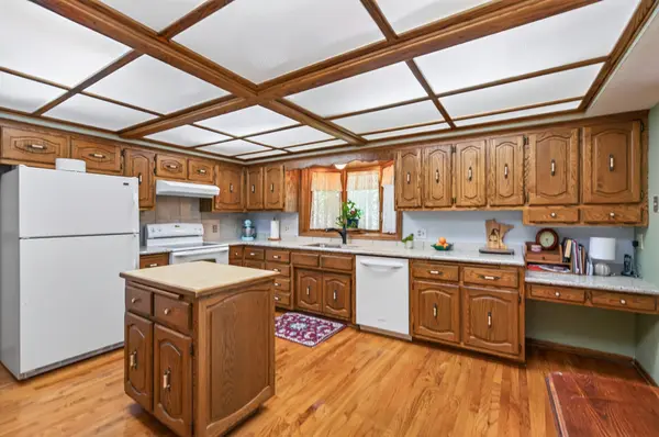 12088 Evergreen ST NW, Coon Rapids, MN 55448