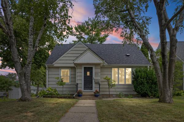 5701 Vincent AVE S, Minneapolis, MN 55410