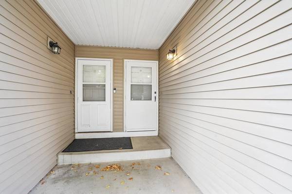 412 Whispering River LN, Farmington, MN 55024
