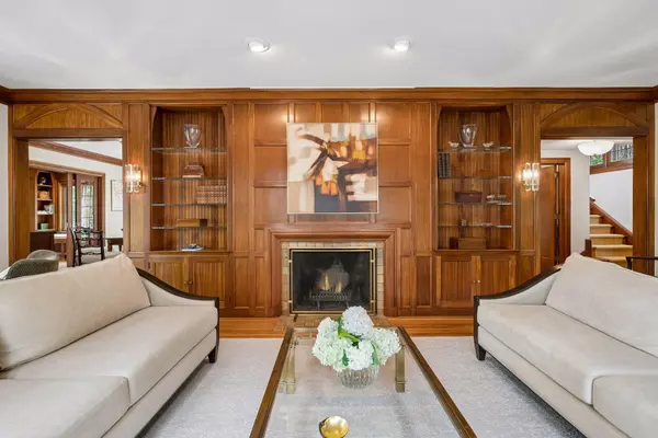 2825 Brookwood TER, Minneapolis, MN 55410