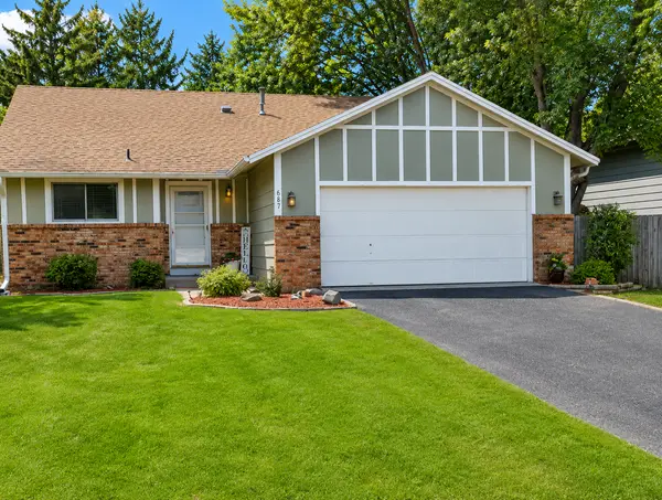 687 116th LN NE, Blaine, MN 55434