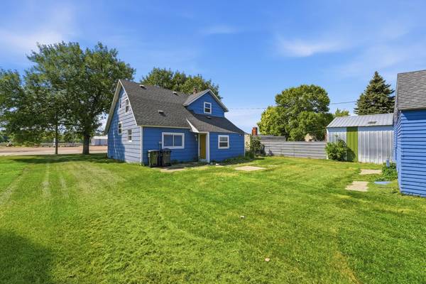 604 Atlantic AVE N, Herman, MN 56248