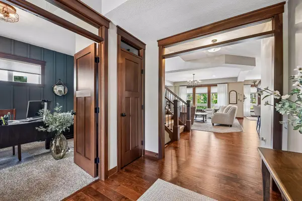 5814 Sunnybrook CIR, Minnetrista, MN 55364