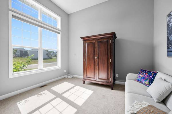 6797 Coach House LN, Corcoran, MN 55340